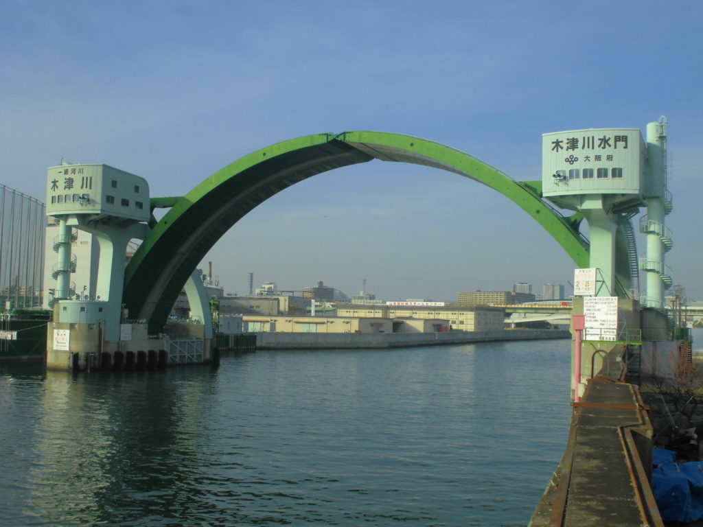 東京下町は堤防 大阪下町は水門の建設によるまちづくり 有限会社エクセイト研究所