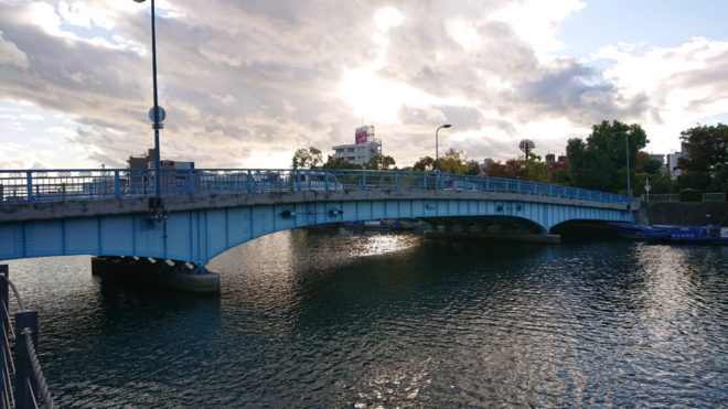 写真30．松島橋：木津川左岸上流側から撮影
