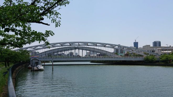 写真26．桜宮橋下り線：新銀橋：大川左岸上流側から撮影